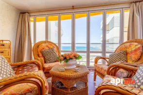 Piso en calle de Brussel·Les, 6