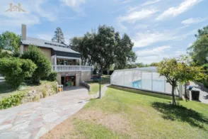 Chalet en calle Tres