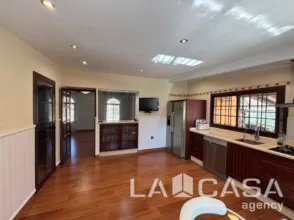 Chalet en Entrenúcleos