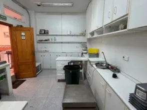 Local comercial en calle Avinguda de La Pau