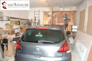 Garage in calle de la Merindad de Cuesta Urria, 4