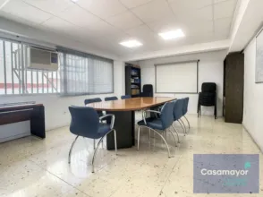 Nave industrial en Llano del Espartal