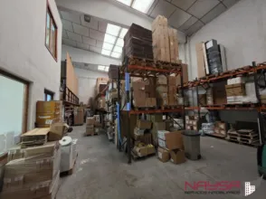 Nave comercial en Polígono Industrial Uritiasolo