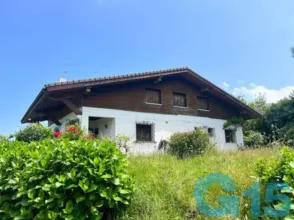 Casa en calle Aldura Gunea Aldea
