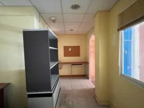 Local comercial en calle de Artolategi