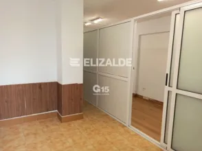 Local comercial en calle Txirrita Bertsolaria Pasealekua