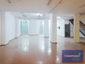 Local comercial en Avenida del Conde de Lumiares