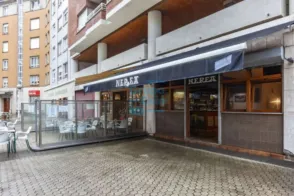 Local comercial en Plaza de Ignacio Mercader, 9