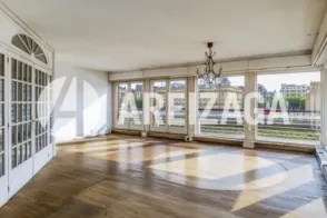 Piso en Ramón María Lili Pasealekua, 3