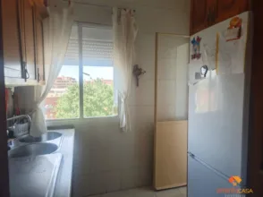 Piso en 06801
