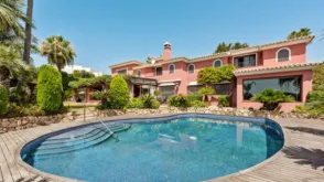 Casa en Lomas de Marbella Club-Puente Romano