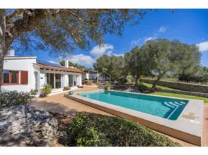 Chalet en Binixica