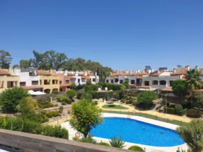 Casa adosada en calle Jose Maria Olazabal