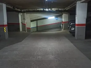 Garaje en Avenida Pere Ceremonios