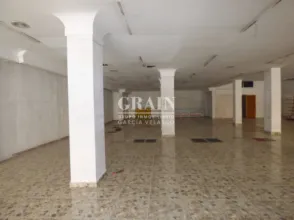 Local comercial en Industria