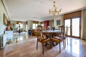 Chalet en Los Dolores