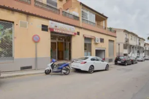 Local comercial a calle de la Cañada Real
