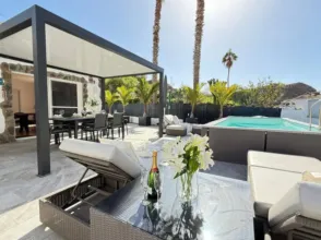 Chalet en Tauro-Playa del Cura