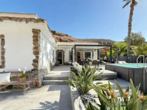 Chalet en Tauro-Playa del Cura