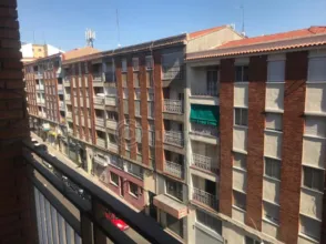 Flat in calle de Navasfrías