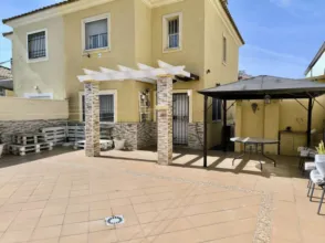 Chalet en Los Prados