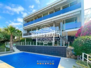 Chalet en Canyelles-La Montgoda
