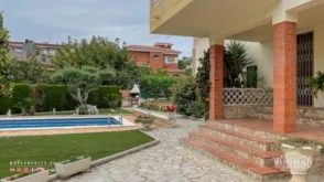 Chalet en Roca Grossa-Serra Brava