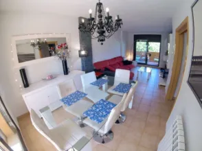 Chalet en Fenals-Santa Clotilde