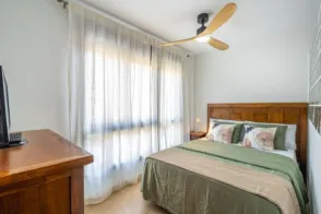 Apartamento en calle Ruiseñor, 12