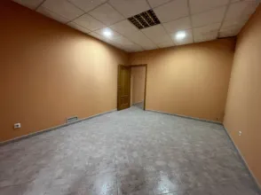 Local comercial en Hospital-Nuevo Centro