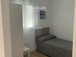 Dúplex en calle Cayo Junio Draco
