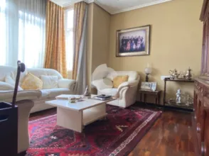 Piso en Valle Inclan-Maristas