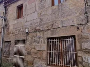 Casa adosada en Zona Monumental