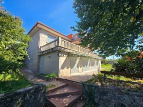 Casa en calle Ruibal - Salcedo