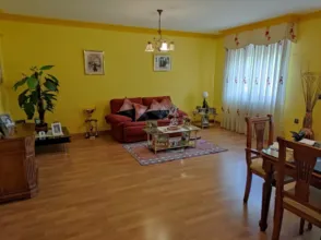 Casa en Plaza de Toros-La Guija-Santa María-Ciudad Jardín-Los Rosales