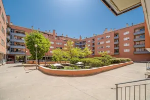 Piso en Avenida de María Moliner
