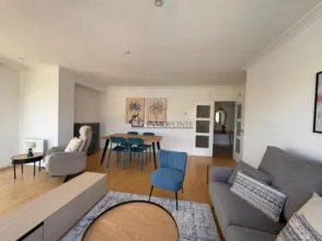 Piso en Avenida de Uruguay