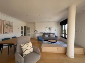 Piso en Avenida de Uruguay