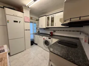 Piso en calle de González Abarca