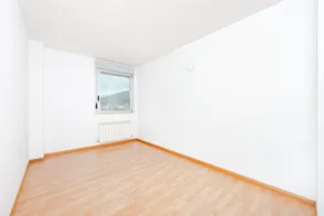 Piso en calle de Santos Ochandátegui