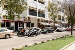 Local comercial en calle calle Fuentenueva Edificio Manantial Local 5 B