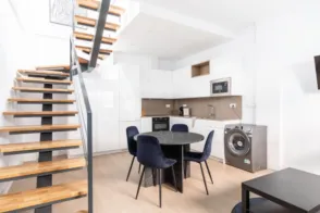 Casa en calle de las Artes