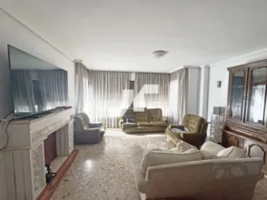 Piso en calle Francisco Tárrega