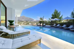Chalet en Nueva Andalucía-Centro