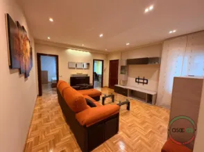 Piso en calle C. Pedregales