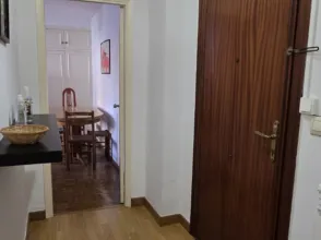 Piso en calle del Catedrático Rodrigo Uría