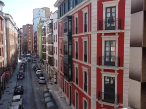 Piso en calle Marqués de Casa Valdés