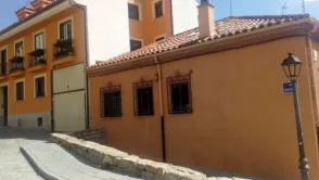 Casa en San Nicolás-La Toledana-Valle Amblés