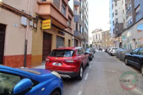 Casa en calle del Profesor Miguel Ángel González Muñiz