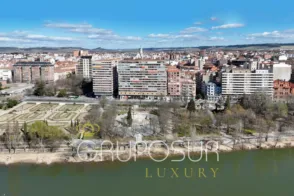 Piso en Paseo de Isabel 'La Católica', 1